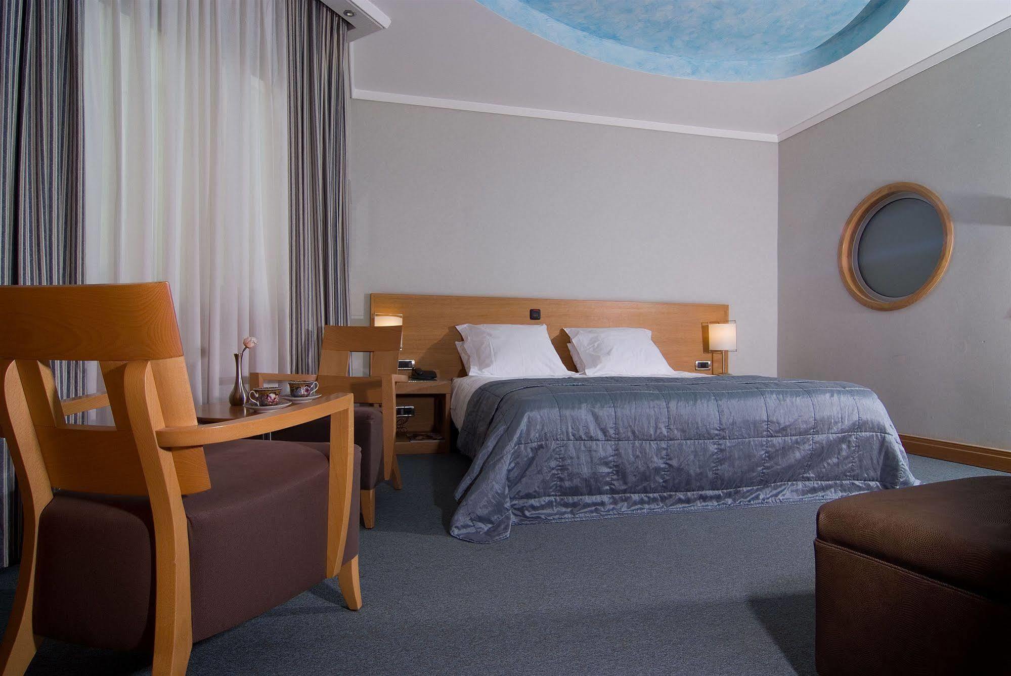 Hotel The Athenian Callirhoe Exclusive 4*