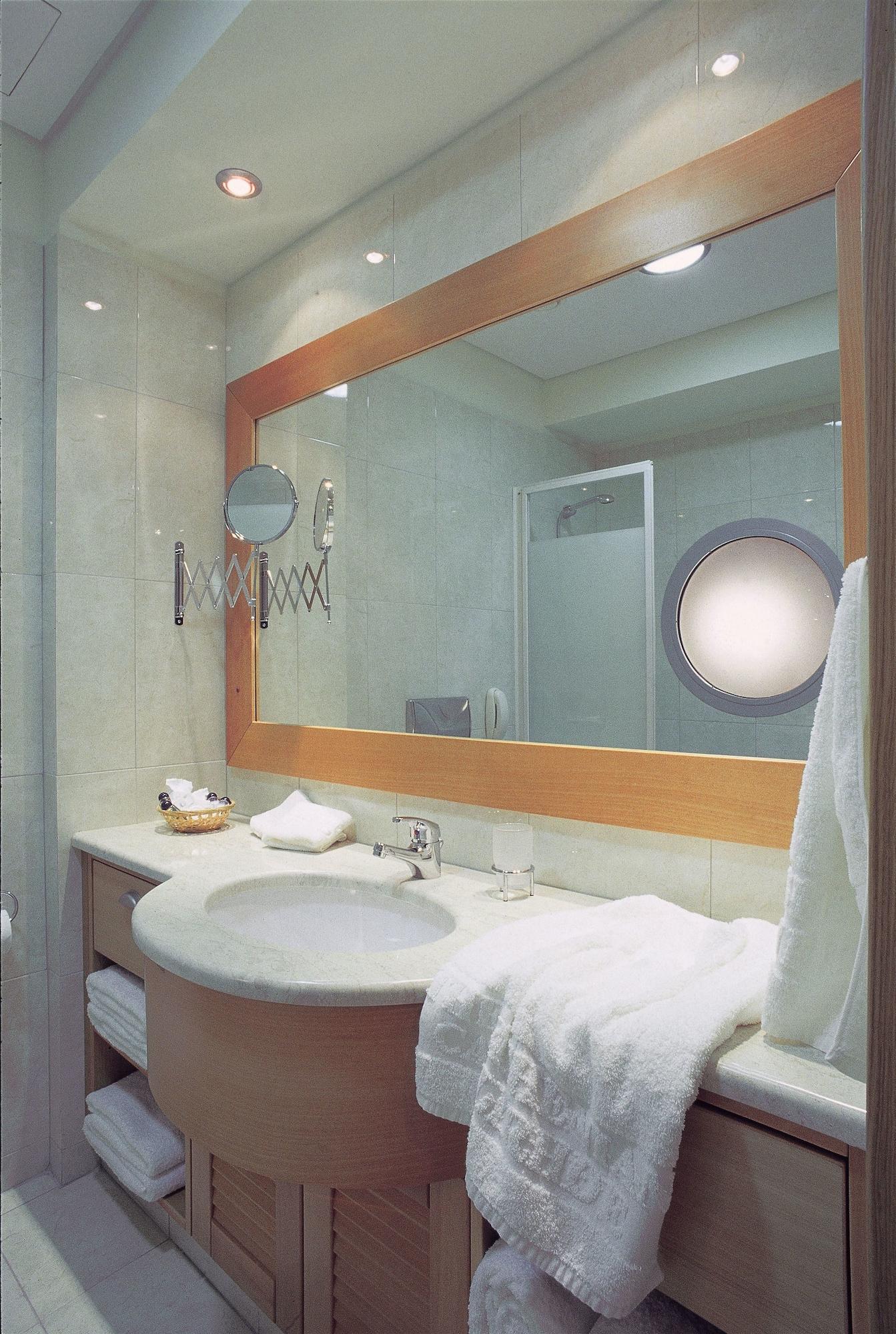 Hotel The Athenian Callirhoe Exclusive